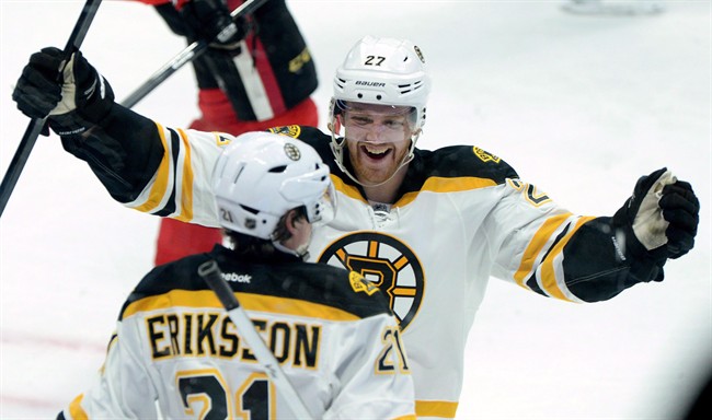 Flames sign defenceman Dougie Hamilton to US$34.5-million, 6-year deal | iNFOnews.ca CP33672305