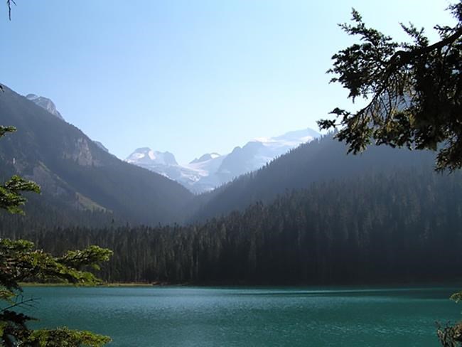 Parking upgrades address safety issues at Joffre Lakes north of Whistler, B.C. | iNFOnews.ca
