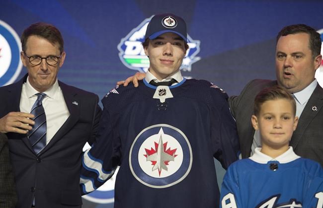 Jets first-round pick Heinola looking to make an impact at rookie showcase | iNFOnews.ca CP580391017