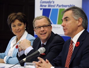Alberta's Prentice, Saskatchewan's Wall not travelling to Ottawa for meeting | iNFOnews.ca CP31651817