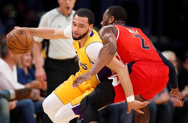 Los Angeles Lakers re-sign Canadian guard Tyler Ennis | iNFOnews.ca