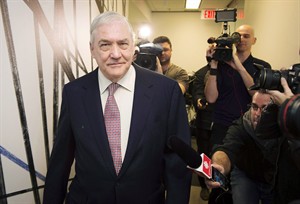 Lawyers argue over whether Conrad Black is a risk to Ontario's capital markets | iNFOnews.ca CP30465865