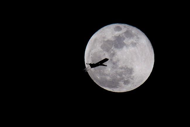 Commercial airplane incidents, accidents jump in 2017, safety board says | iNFOnews.ca