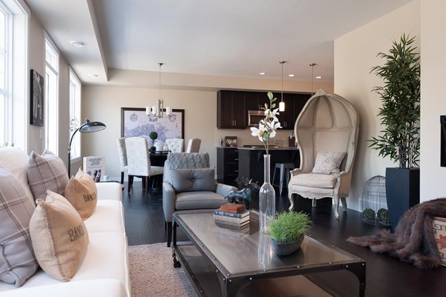 Stagers, renovators and drones: Not everyone loses in a down housing market | iNFOnews.ca