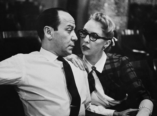 Survey suggests Canadians still feel warmth for 'Baby It's Cold Outside' | iNFOnews.ca Survey suggests Canadians still feel warmth for 'Baby It's Cold Outside' | iNFOnews.ca
