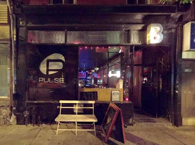 Toronto bar pays tribute to site of Orlando shooting with replica of Pulse logo | iNFOnews.ca CP29681361