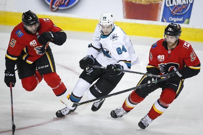 Flames captain Mark Giordano out week-to-week with hamstring injury | iNFOnews.ca