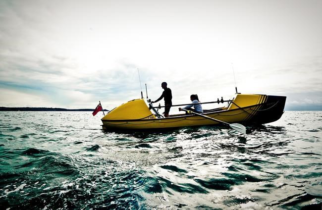 Ontario father-daughter duo embark on cross-continental row across Atlantic | iNFOnews.ca