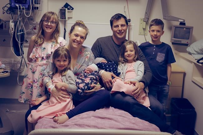'Our grand finale:' Alberta couple celebrates third set of fraternal twins | iNFOnews.ca
