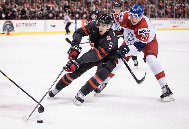 Joe Veleno not looking back as he prepares to lead Canada at world juniors | iNFOnews.ca