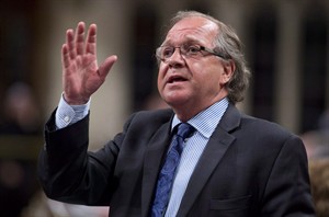 Internal document urges government to raise cap on aboriginal education | iNFOnews.ca CP30661019