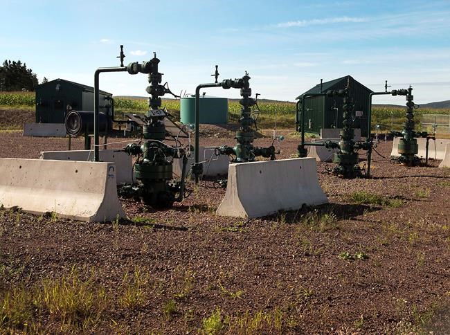 Oil and gas production forecast to rise despite lower energy use per person: CER | iNFOnews.ca CP1862610517