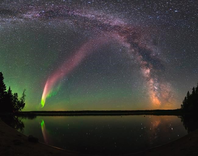 Aurora chasers in Canada discover new type of northern lights named 'Steve' | iNFOnews.ca Aurora chasers in Canada discover new type of northern lights named 'Steve' | iNFOnews.ca