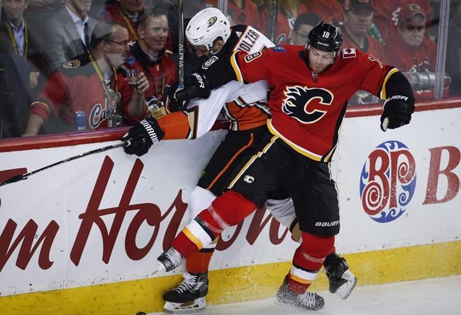 Veteran NHL player Matt Stajan signs signs with Germany's Red Bulls | iNFOnews.ca Veteran NHL player Matt Stajan signs signs with Germany's Red Bulls | iNFOnews.ca