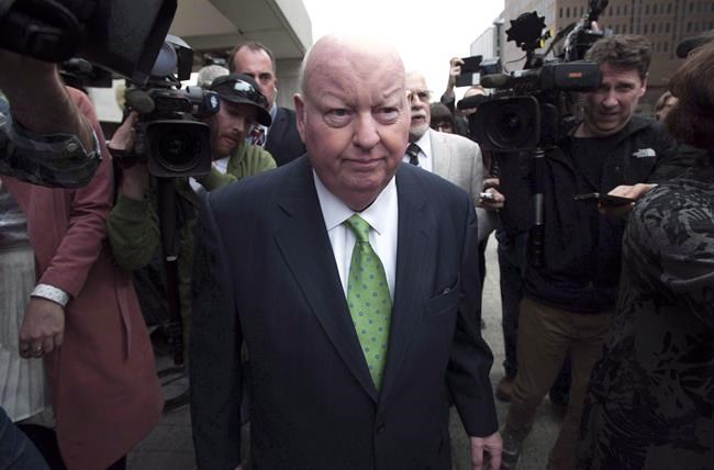 Mike Duffy can't sue Senate over suspension without pay, judge rules | iNFOnews.ca