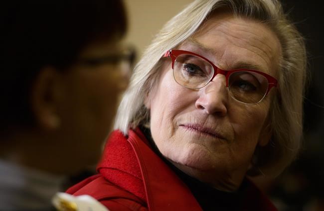 First Nations women finally to be treated equally under Indian Act: Bennett | iNFOnews.ca