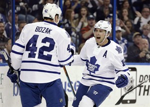 TSN apologizes for airing inappropriate tweet about Maple Leafs' Lupul | iNFOnews.ca CP32116482