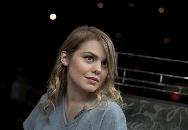 Montreal pop singer Coeur de Pirate comes out as queer following Orlando shooting | iNFOnews.ca