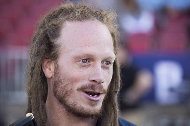 Argos linebacker Bear Woods has long history with Lions star Chris Rainey | iNFOnews.ca