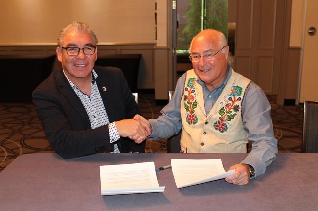 Mi’kmaq, Metis agree to address people 'misrepresenting' themselves as Metis | iNFOnews.ca