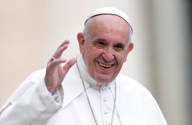 Coderre says efforts to bring Pope Francis to Montreal next year are going well | iNFOnews.ca CP484688542
