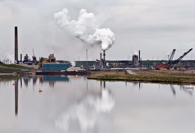 Syncrude oilsands tailings plan approved by regulator despite deficiencies | iNFOnews.ca Syncrude oilsands tailings plan approved by regulator despite deficiencies | iNFOnews.ca