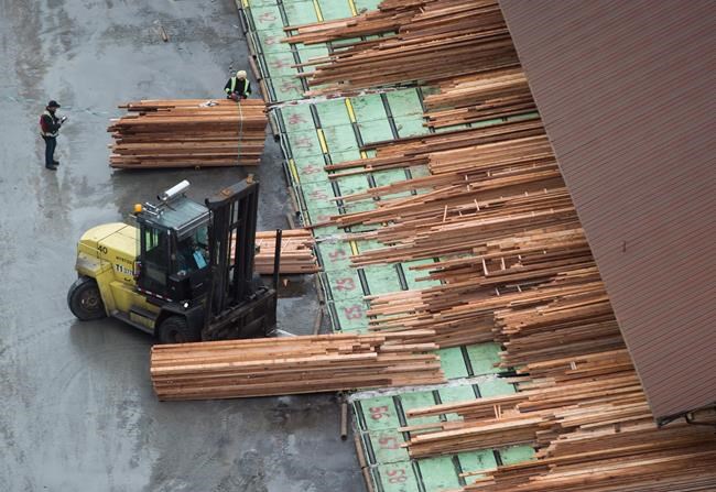 Canada takes softwood lumber dispute with U.S. to NAFTA appeal panel | iNFOnews.ca