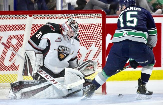 Giants' Trent Miner, Bowen Byram among group using CHL playoffs as NHL audition | iNFOnews.ca