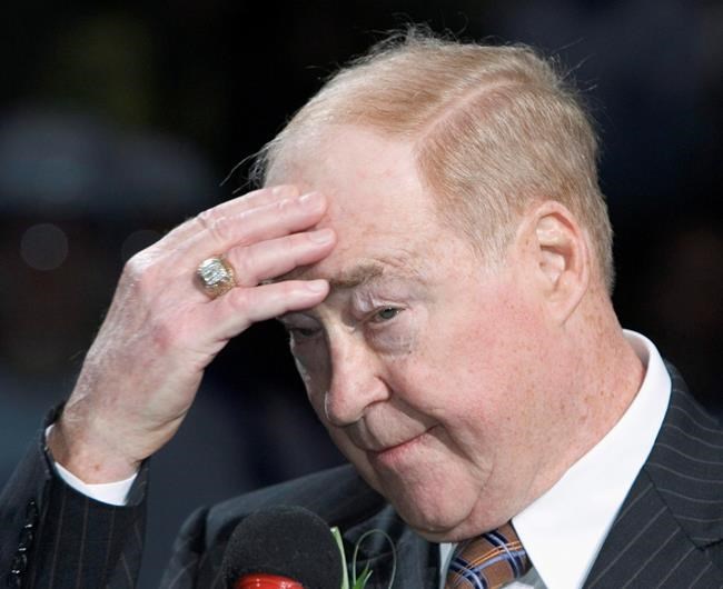 Red Kelly one of many symbols of Maple Leafs' long connection to military | iNFOnews.ca