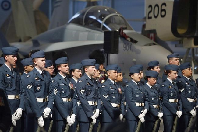 Canadian air force short 275 pilots as attrition outpaces recruitment, training | iNFOnews.ca