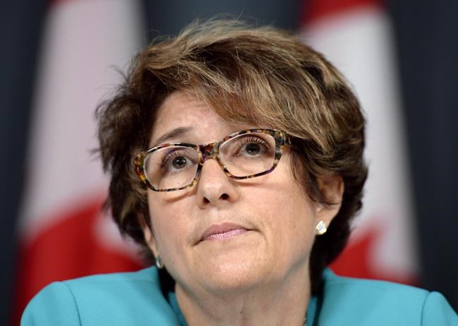 Feds reducing paycheque problems, aim to solve all by Oct. 31 | iNFOnews.ca