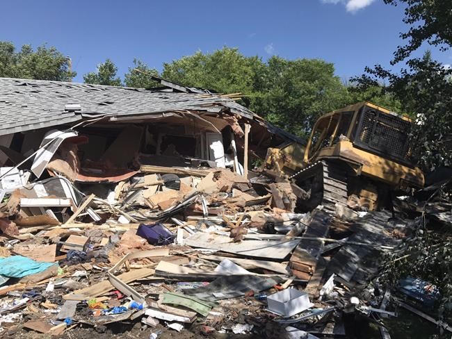 Bulldozed house: Saskatchewan man sentenced for attempted murder | iNFOnews.ca