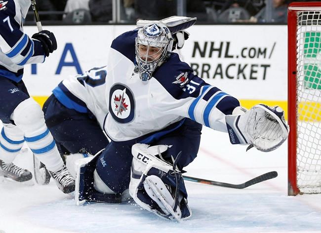 Former Jets workhorse goalie Ondrej Pavelec retires after 11 NHL seasons | iNFOnews.ca