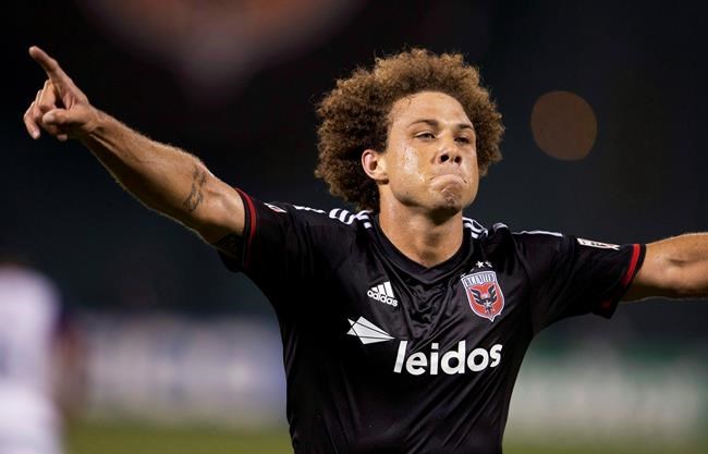 Toronto FC trades backup 'keeper Clint Irwin, acquires versatile vet Nick DeLeon | iNFOnews.ca Toronto FC trades backup 'keeper Clint Irwin, acquires versatile vet Nick DeLeon | iNFOnews.ca