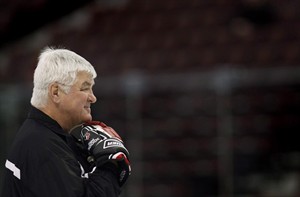 Players and coaches mourn death of intimidating, personable Pat Quinn | iNFOnews.ca CP30840224