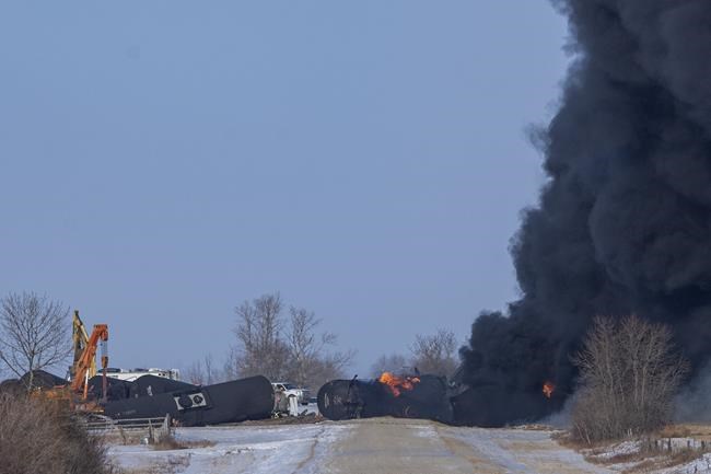Last tanker cars to be removed from site of derailment in Saskatchewan | iNFOnews.ca
