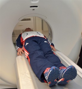 Majority of MRIs done for back pain unneeded or of questionable value: study | iNFOnews.ca