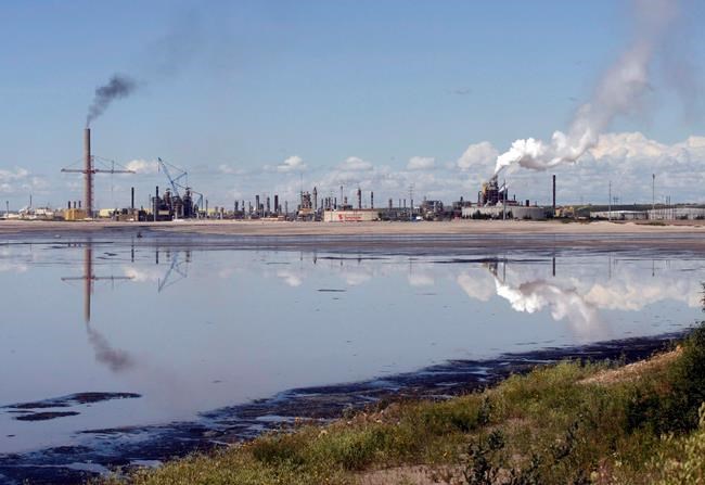 Oilsands could eventually acidify area size of Germany: study | iNFOnews.ca
