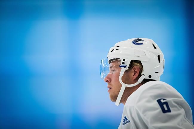 Canucks coach Green mum on anticipated pre-season debuts of Pettersson, Boeser | iNFOnews.ca Canucks coach Green mum on anticipated pre-season debuts of Pettersson, Boeser | iNFOnews.ca