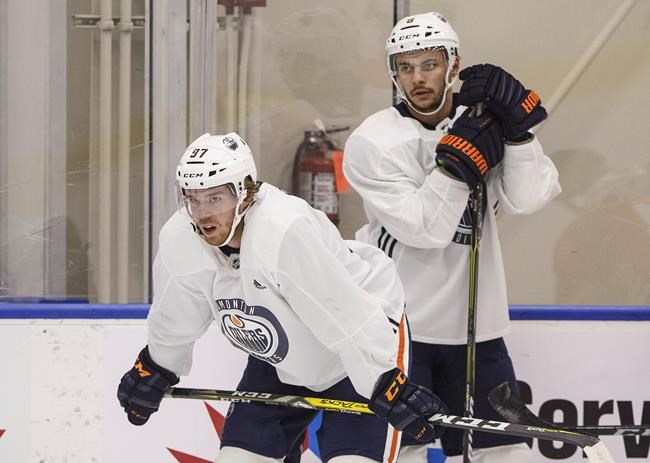 Ty Rattie, Jesse Puljujarvi stepping up on right wing for Oilers in camp | iNFOnews.ca