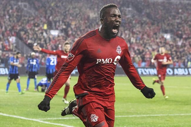 Toronto FC's Altidore voted US Male Player of Year, Pulisic top youngster | iNFOnews.ca CP2060808770