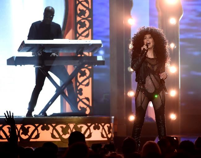 Cher drops postponed Winnipeg show from her tour due to 'scheduling difficulties' | iNFOnews.ca