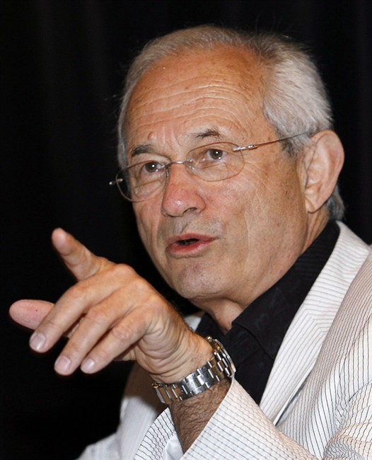 Le Chateau vows to prove doubters wrong after getting loan from founder | iNFOnews.ca