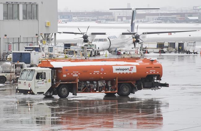 Airport refuellers end month-long strike after ratification vote on new deal | iNFOnews.ca