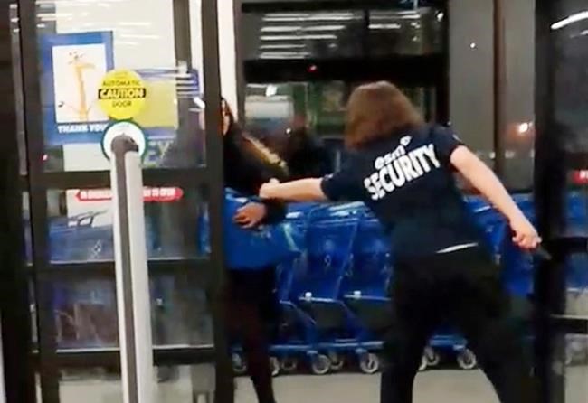 Guard fired after appearing to pull knife on suspect in Winnipeg toy store | iNFOnews.ca