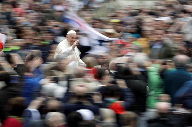 Bishops try to clarify Pope's refusal to apologize for residential schools | iNFOnews.ca