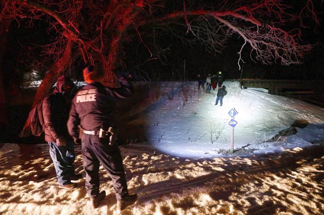Children of migrants living in U.S. pushing up American asylum-seeker numbers | iNFOnews.ca CP810192347