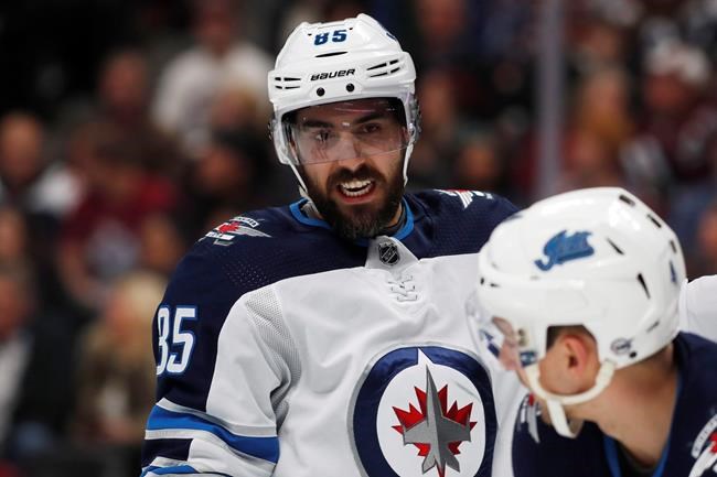 Jets' Mathieu Perreault lashes out at NHL for not punishing Canucks' Virtanen | iNFOnews.ca