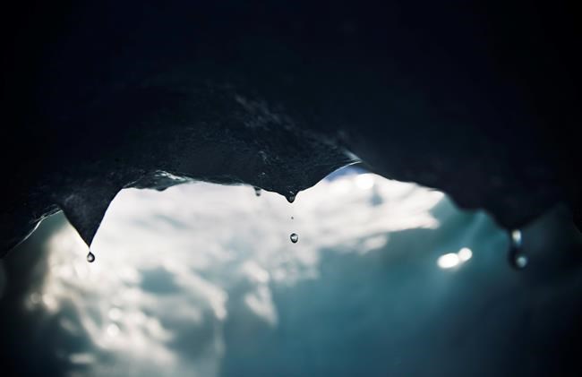 Even strong climate change believers don't get carbon pricing, survey shows | iNFOnews.ca