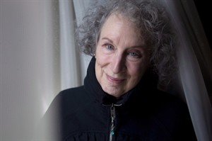 Writers' Trust holds gala to celebrate Margaret Atwood's 75th birthday | iNFOnews.ca CP30839593